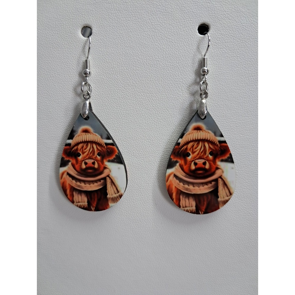 Highland‎ Cow Earrings Baby Cow Beanie Scarf Teardrop Dangle Earrings Farmhouse
